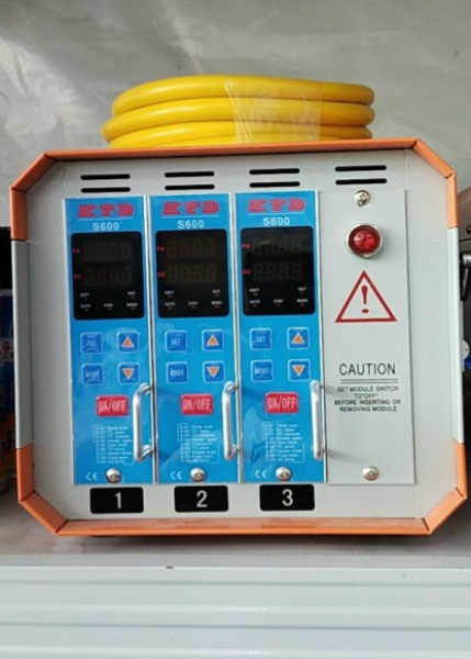 BỘ ĐIỀU KHIỂN NHIỆT ĐỘ KHUÔN 3 CỔNG